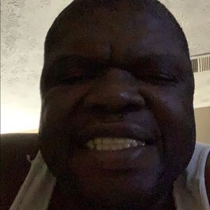 Meet your Posher, Lawrence